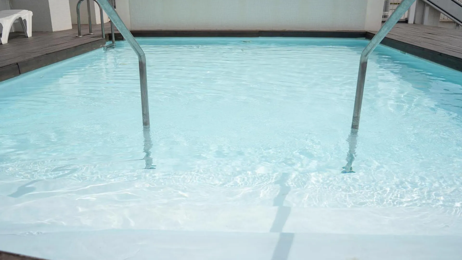 Rastro Jardines De Murillo, By Homing U Seville 0*,