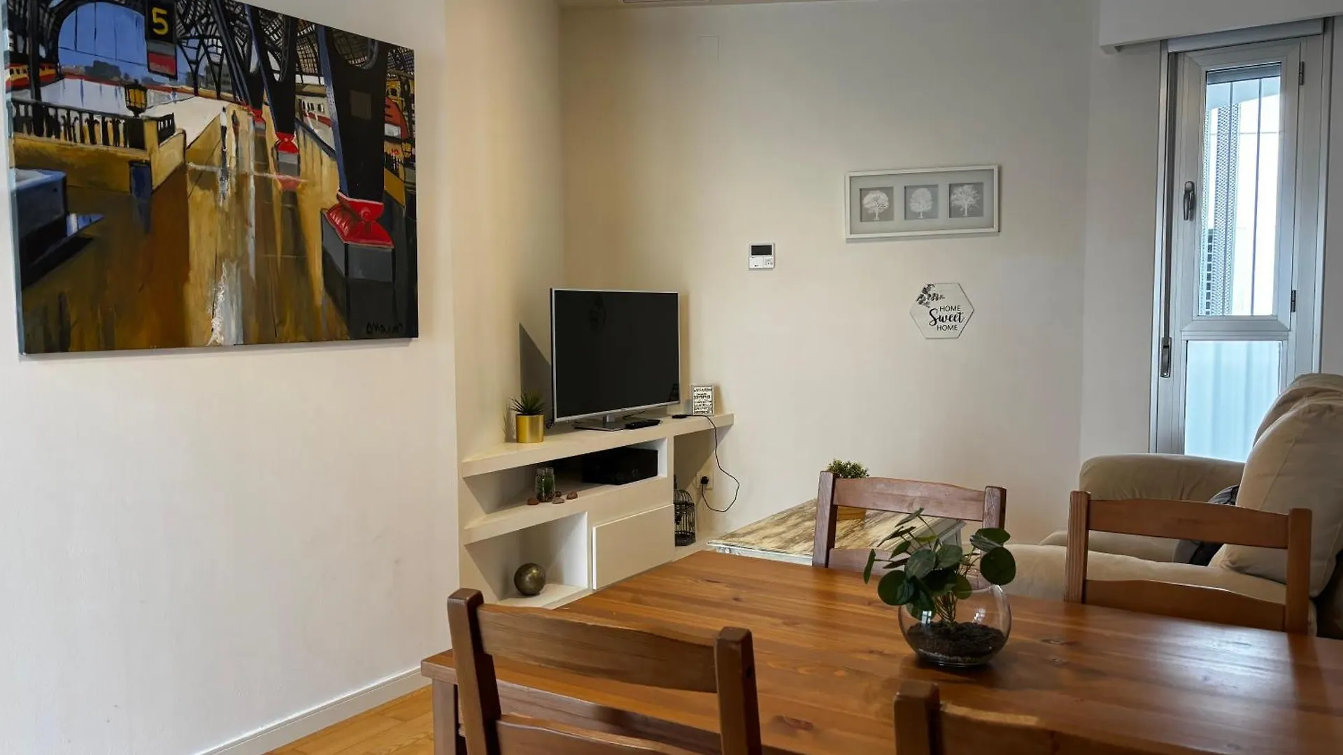Rastro Jardines De Murillo, By Homing U Seville Apartment